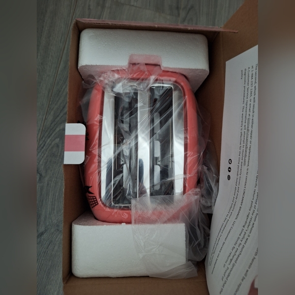 Hello Kitty Pink Kids Toaster BRAND NEW! - Picture 5 of 5